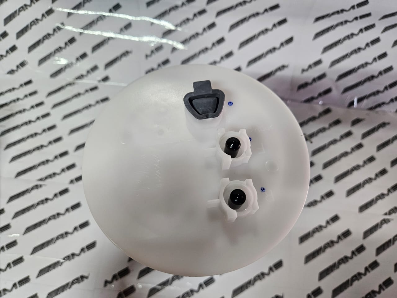 New Toyota Hilux 2.0-2.7 Fuel Pump - Private Seller