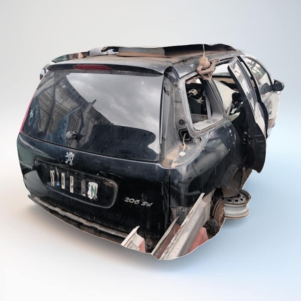 Peugeot 206 stripping for spares Call or WhatsApp me - Private Seller