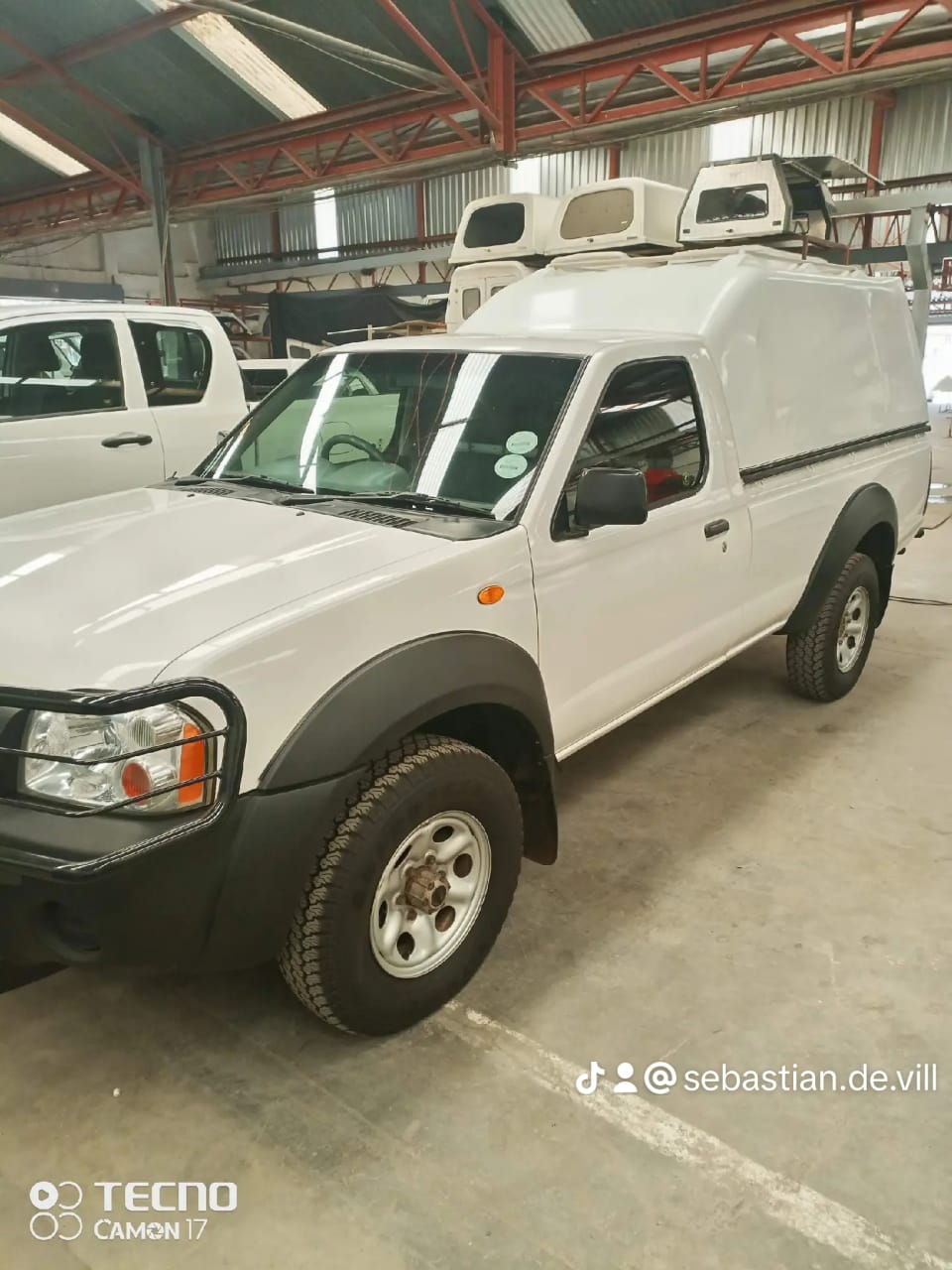 Used 2017 Nissan NP300 Hardbody 2.4 Hi-rider - Private Seller Used 2017 Nissan NP300 Hardbody 2.4 Hi-rider - Private Seller