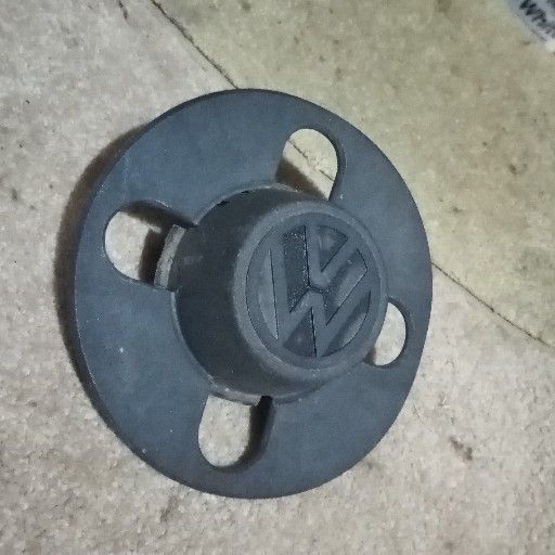 VW centre cap