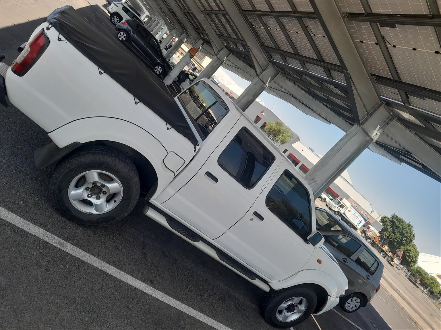 Used 2008 Nissan Hardbody 2.4 16V 4x4 - Private Seller Used 2008 Nissan Hardbody 2.4 16V 4x4 - Private Seller