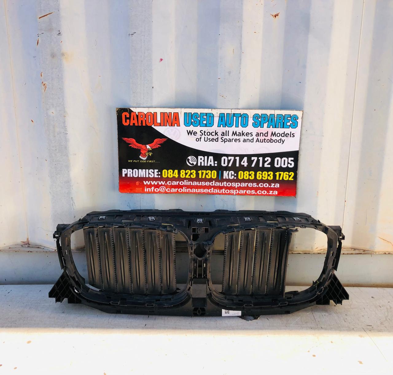 BMW X4/X5 G01/G02 front air shutter grill (2017-2020) - Private Seller