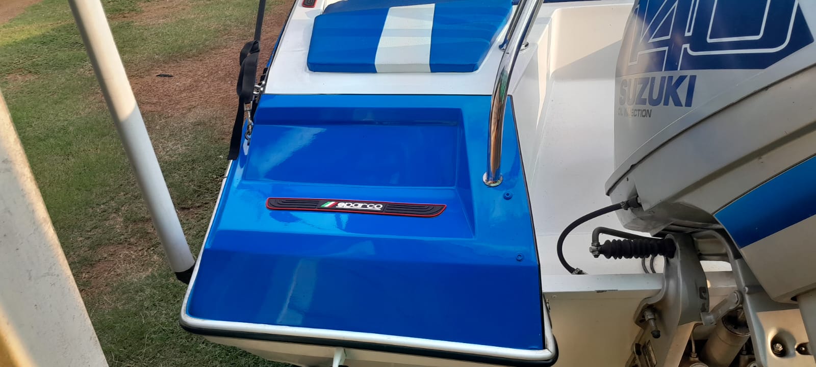 Dart Avenger Speed boat