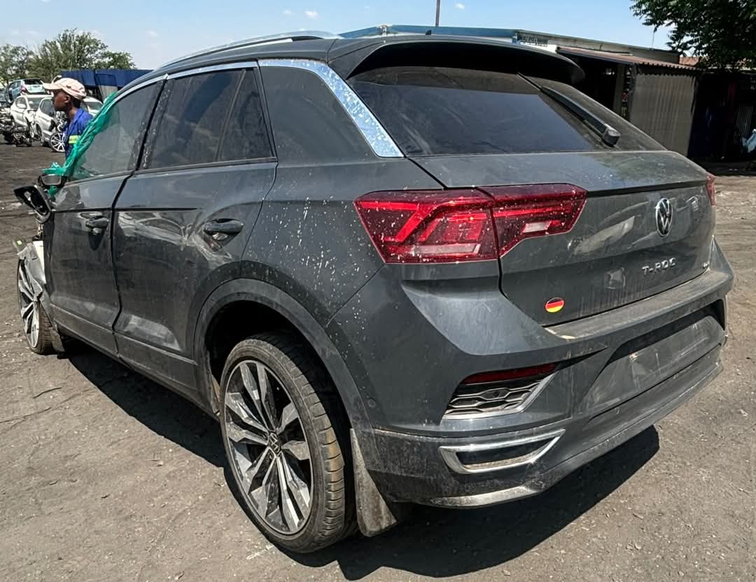 Vw TRoc complete car for stripping - Private Seller Vw TRoc complete car for stripping - Private Seller