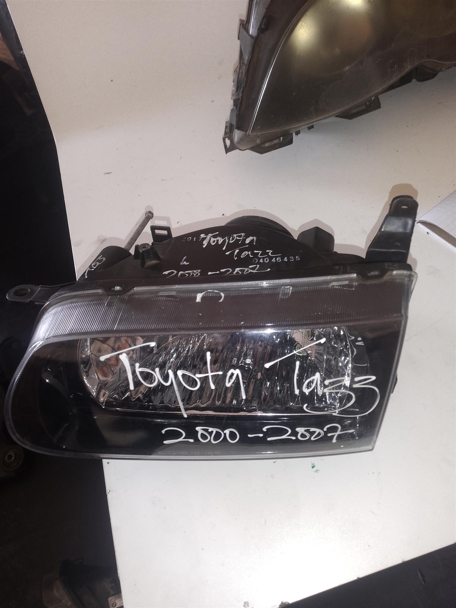 TOYOTA TAZZ 2002-2007 LEFT HEADLIGHT FOR SALE DELIVERY AVAILABLE COUNTRY WID - Private Seller TOYOTA TAZZ 2002-2007 LEFT HEADLIGHT FOR SALE DELIVERY AVAILABLE COUNTRY WID - Private Seller