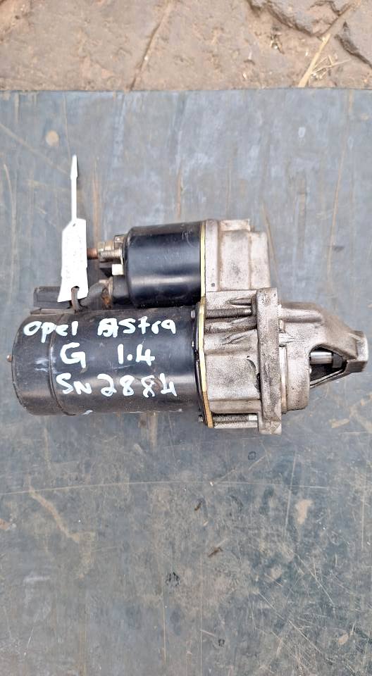 Opel corsa / opel astra starters available  Call or whatsapp Wesley - Private Seller