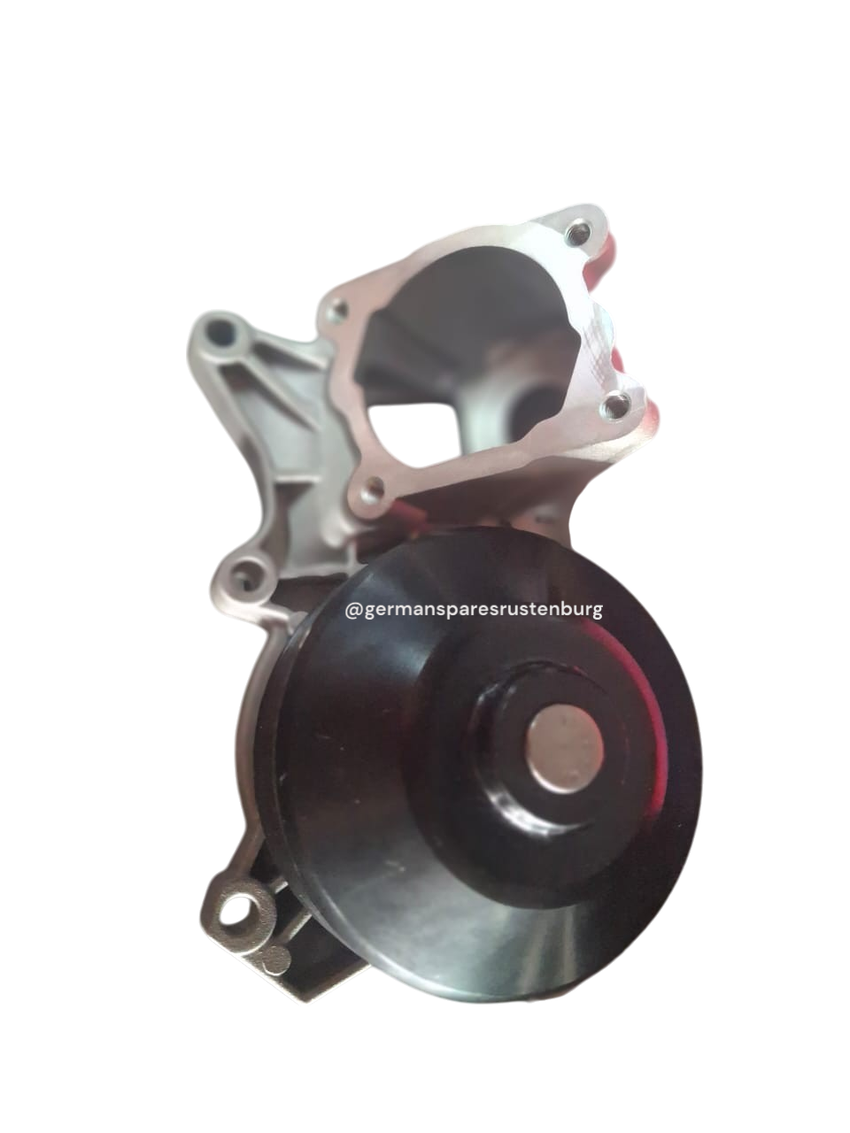Bmw E90 N47 Water Pump - Private Seller Bmw E90 N47 Water Pump - Private Seller