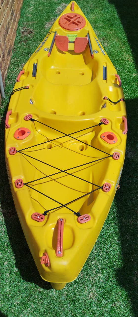 Single and dubble fishing kayaks