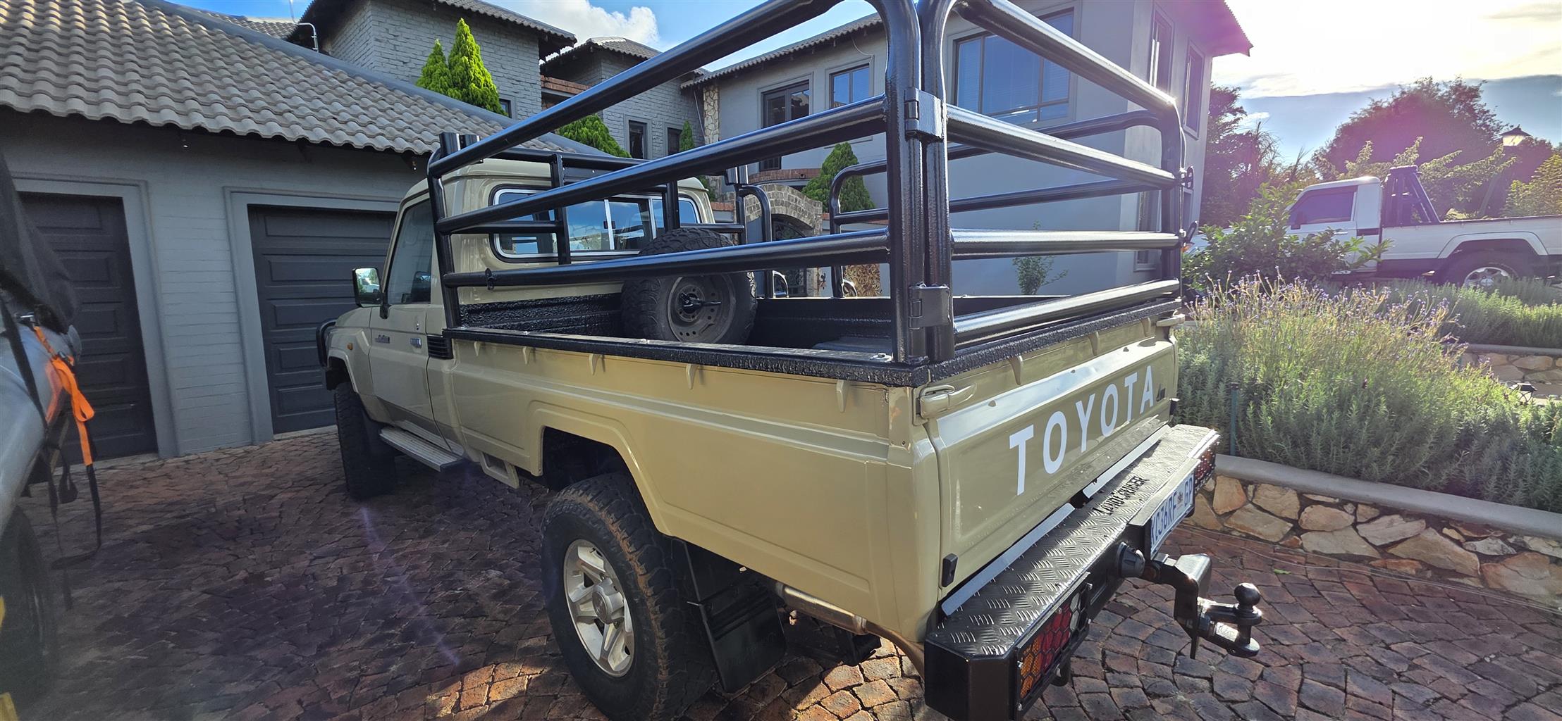 4.5 efi Land Cruiser single cab