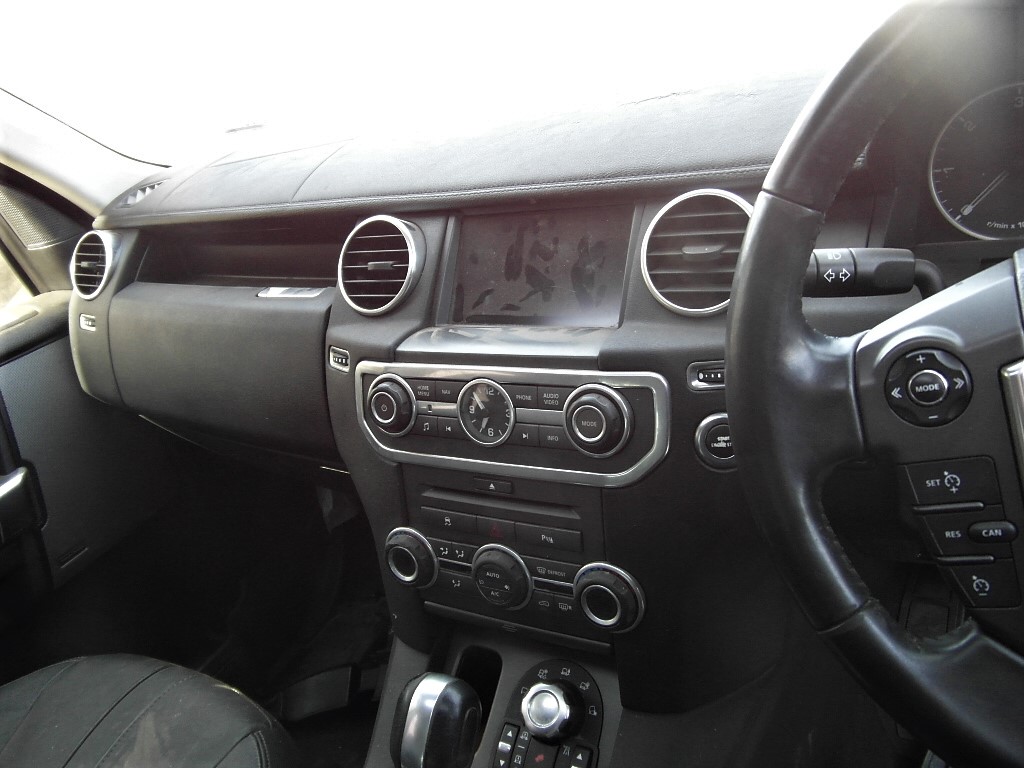 Land Rover Discovery 4 Interior Parts for sale | AUTO EZI - Private Seller