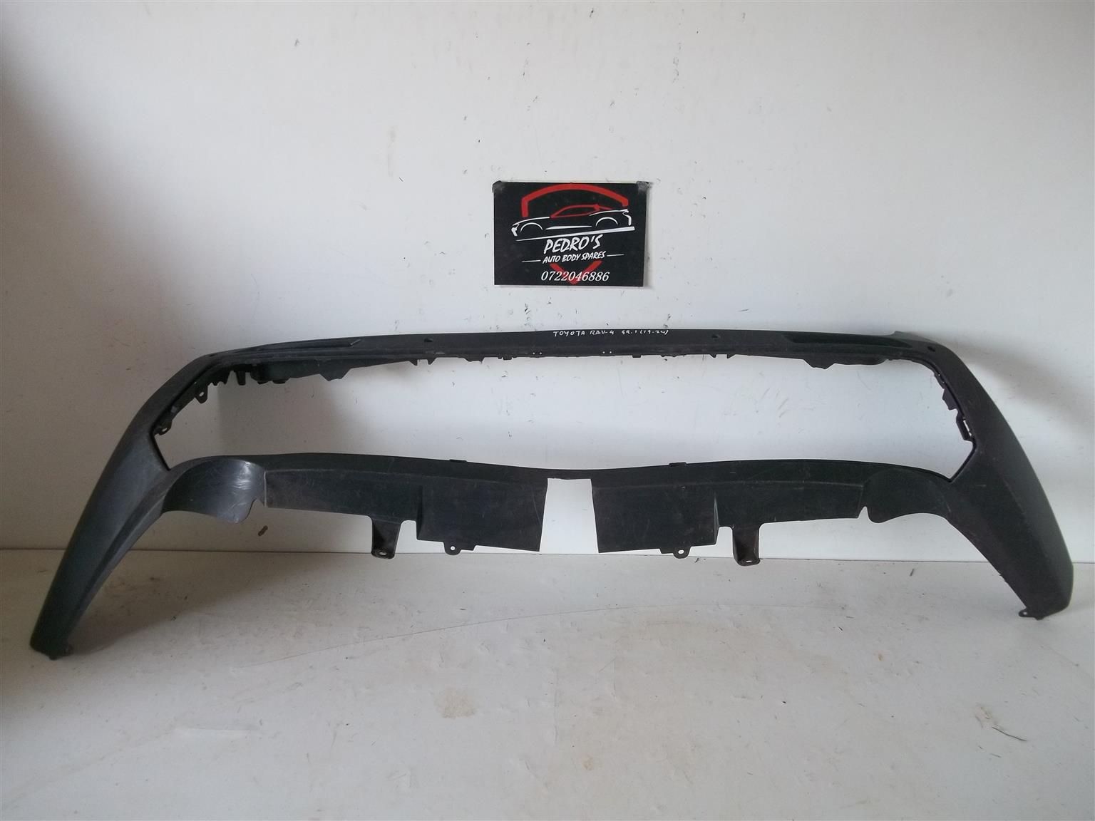 Toyota Rav 4 '19-'24 rear bumper spoiler - Private Seller Toyota Rav 4 '19-'24 rear bumper spoiler - Private Seller