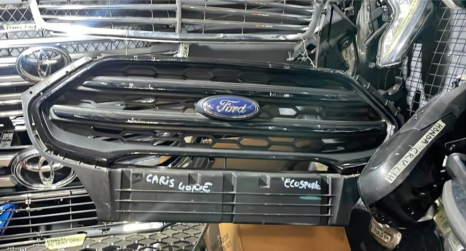 Ford Ecosport grille - Private Seller Ford Ecosport grille - Private Seller