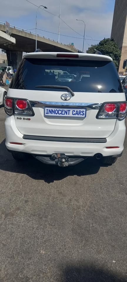 2013 TOYOTA FORTUNER 3.0D 4D AUTOMATIC TRANSMISSION.. 4×2. WITH 109000KM