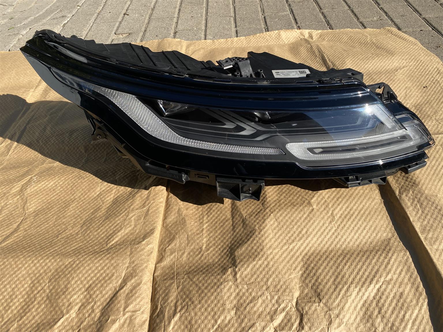 2023 RANGE ROVER EVOQUE MATRIX HEADLIGHT RIGHT SIDE FOR SALE