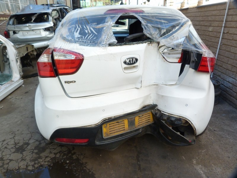 Kia Rio 1.4 Manual G4FA White - 2013 SPARESBOYZ STRIPPING FOR SPARES - Private Seller Kia Rio 1.4 Manual G4FA White - 2013 SPARESBOYZ STRIPPING FOR SPARES - Private Seller
