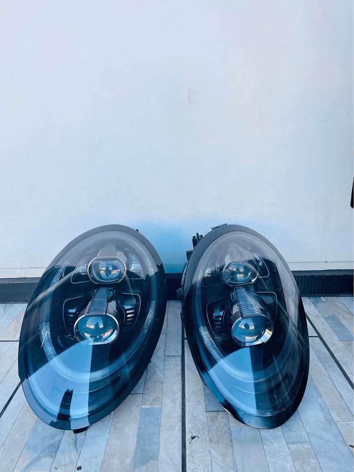 Porsche 911 991 Carrera Gt3 headlight Porsche 911 991 Carrera Gt3 headlight