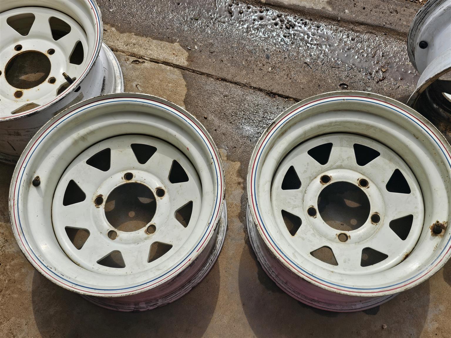 4 rims available - Private Seller