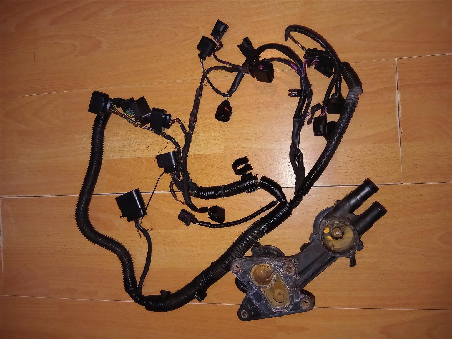 Polo vivo engine harness - Private Seller Polo vivo engine harness - Private Seller