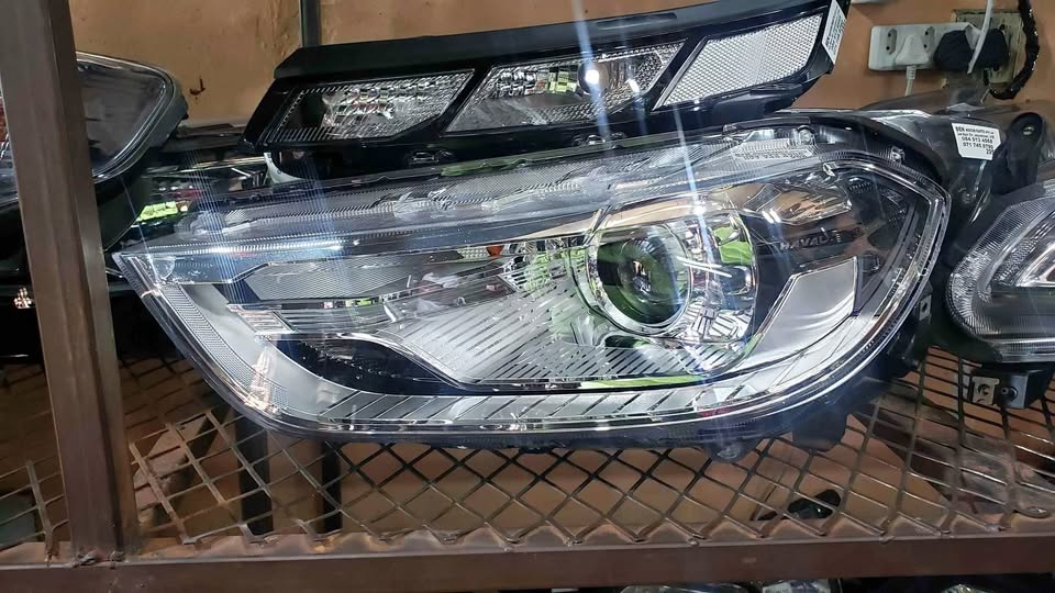 Haval H2 Xenon Headlight - Private Seller Haval H2 Xenon Headlight - Private Seller