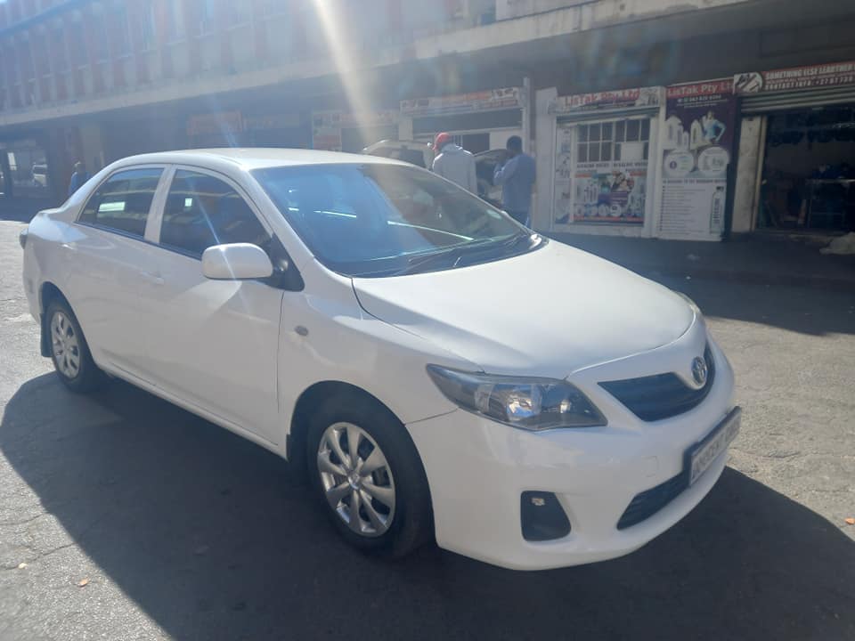 2019 TOYOTA COROLLA QUEST 1.6 PETROL, MANUAL, WHITE COLOR