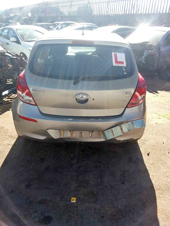 Hyundai i20 Normal 2013 Model stripping for spares