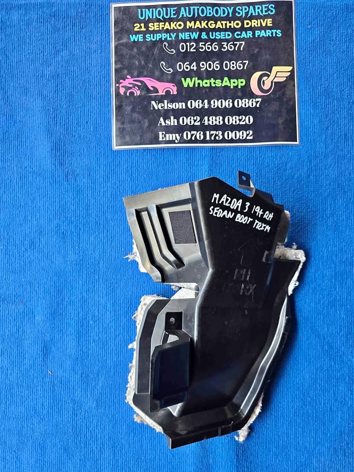 Mazda 3 Sedan Right Inner Boot Cover Mazda 3 Sedan Right Inner Boot Cover