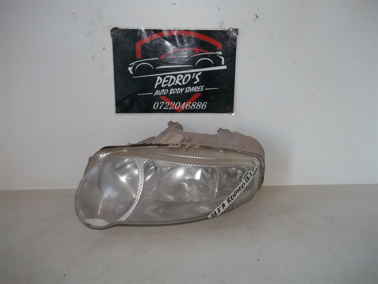 Alfa Romeo 147 '00-'10 left headlights - Private Seller Alfa Romeo 147 '00-'10 left headlights - Private Seller