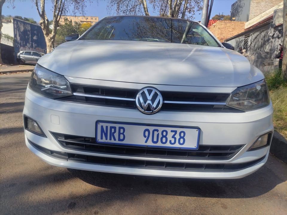 2018 VW polo 8 Tsi 1.0 comfortline