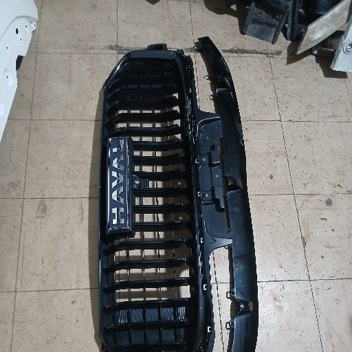 haval jolion grill - Private Seller haval jolion grill - Private Seller