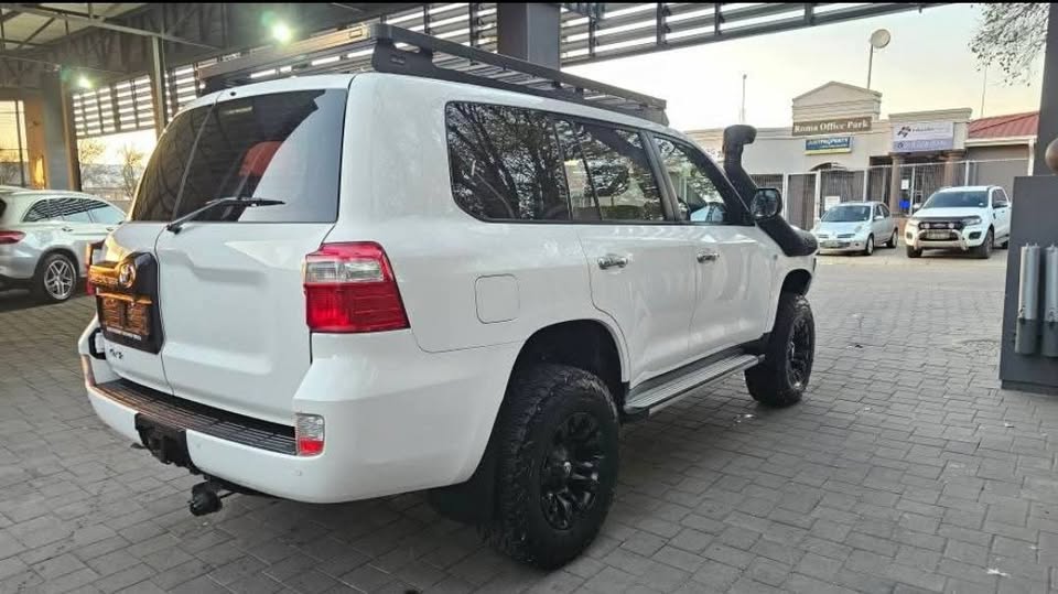 2019 Toyota Land Cruiser GX-R 200 4.5D
