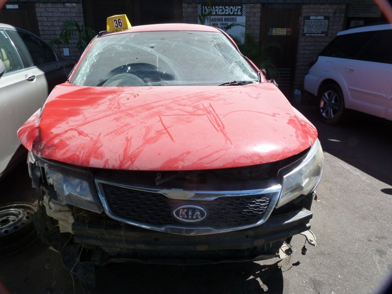 Kia Cerato 2.0 Hatchback Manual Red - 2012 STRIPPING FOR SPARES - Private Seller Kia Cerato 2.0 Hatchback Manual Red - 2012 STRIPPING FOR SPARES - Private Seller