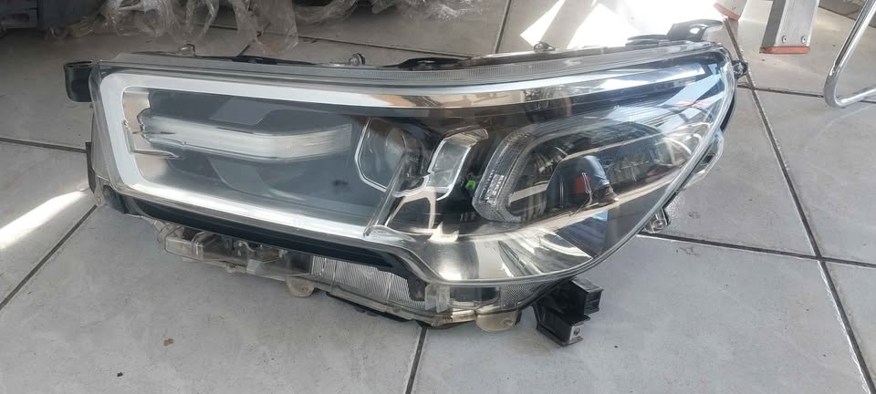 TOYOTA HILUX GD6 LED HEADLIGHT LHS AVAILABLE