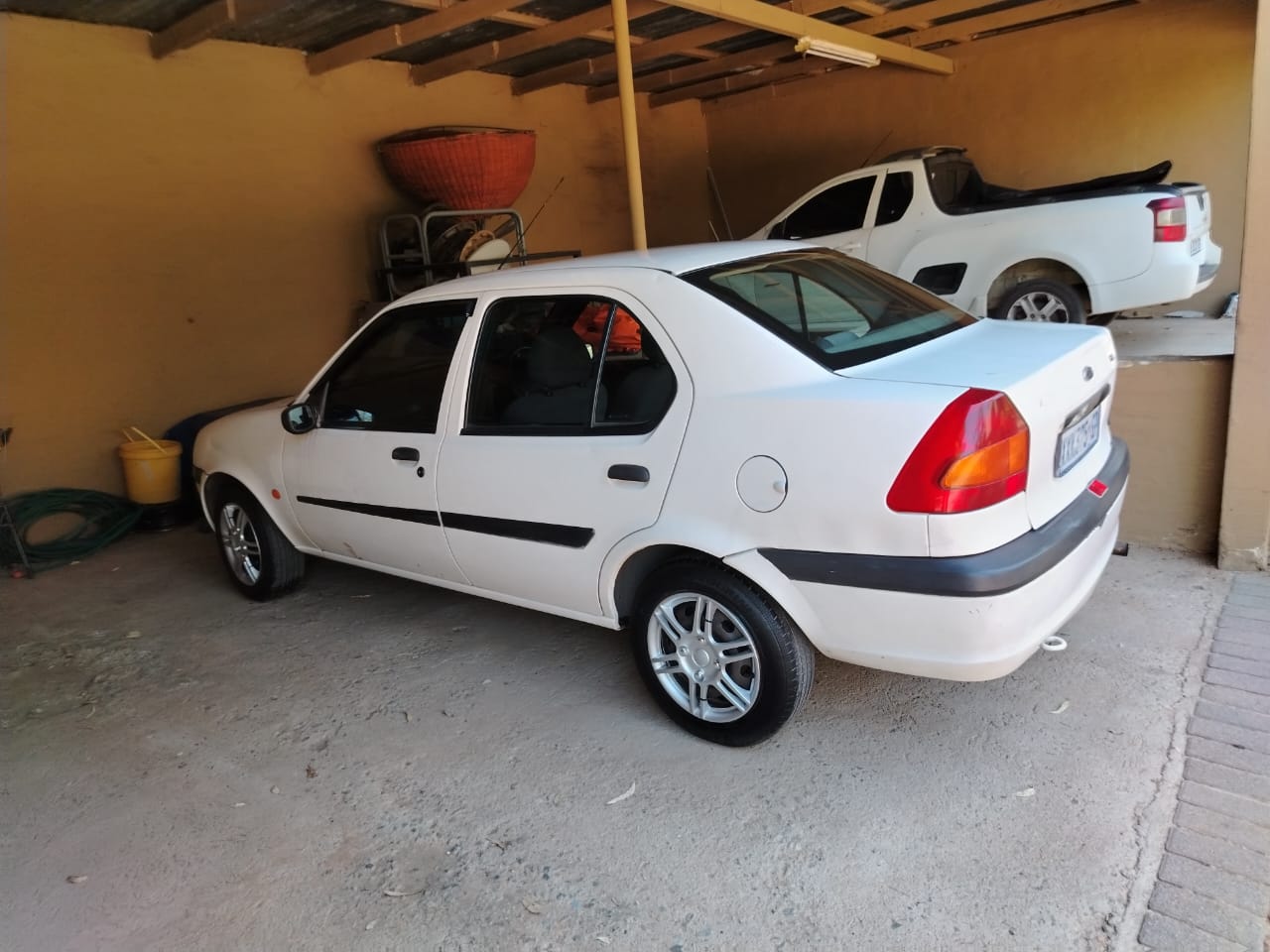 Used 2002 Ford Ikon 1.6i CLX - Private Seller