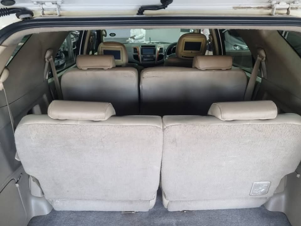 2011 Toyota Fortuner 3.0 D-4D Automatic 266000km R189500 Mechanically Perfect with Full Leather Seat