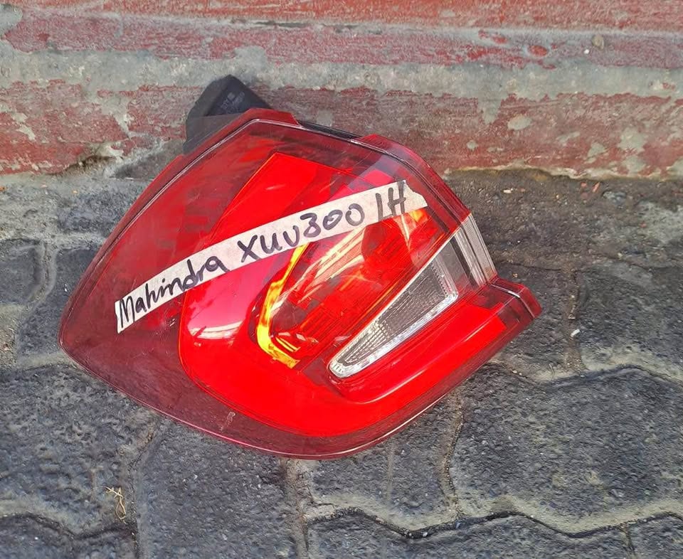 Mahindra XUV300 taillight - Private Seller Mahindra XUV300 taillight - Private Seller