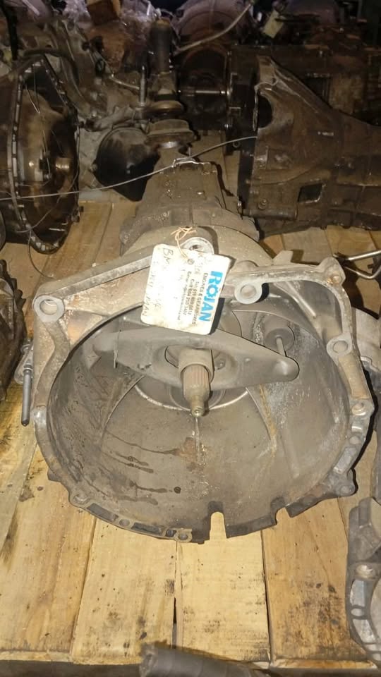 BMW 204d4 MANUAL 6 SPEED GEARBOXES - Private Seller BMW 204d4 MANUAL 6 SPEED GEARBOXES - Private Seller