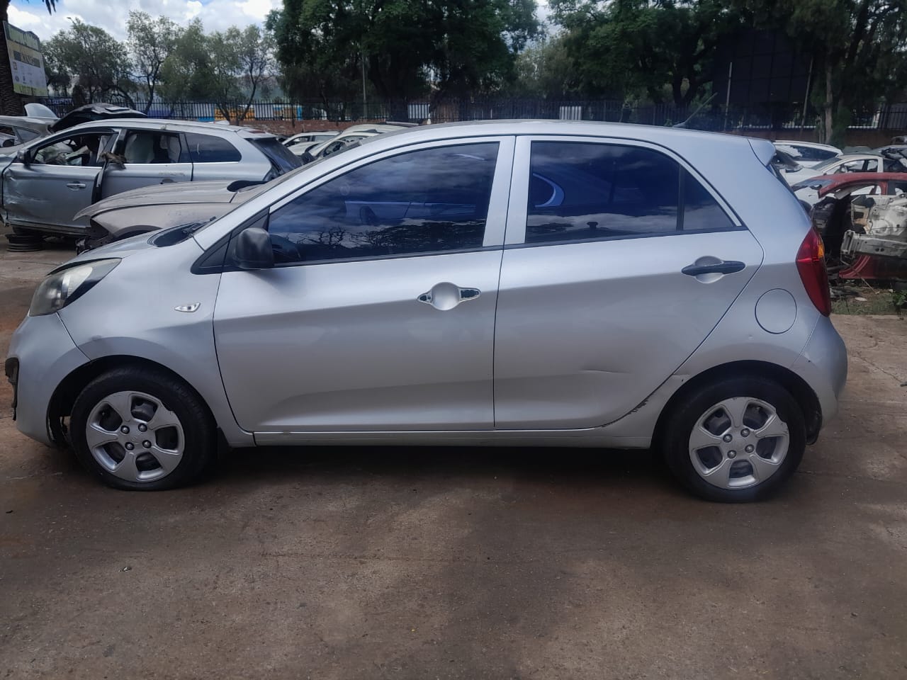 2014 KIA PICANTO 1.0 MANUAL – FOR STRIPPING - Private Seller 2014 KIA PICANTO 1.0 MANUAL – FOR STRIPPING - Private Seller