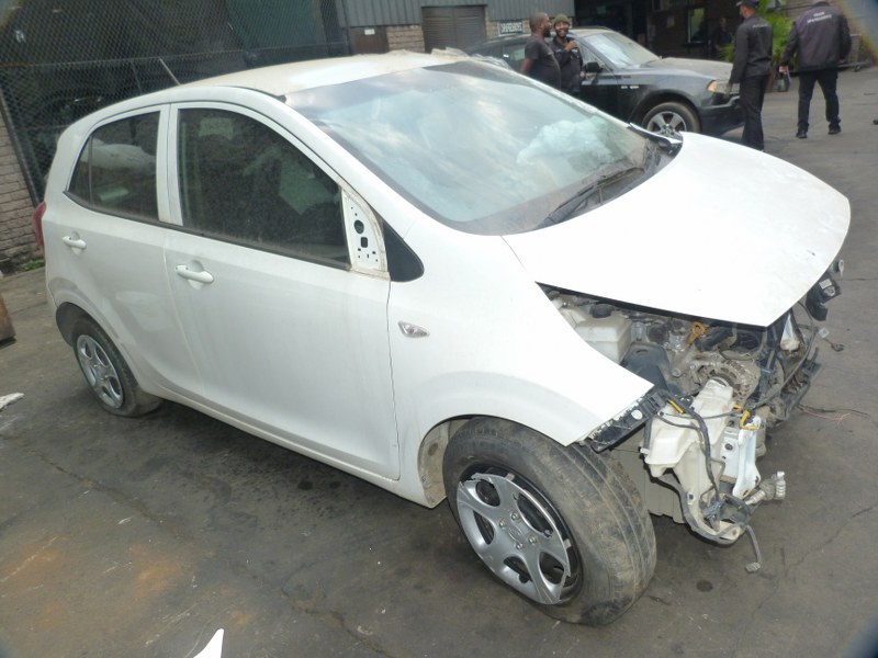Kia Picanto 1.0 Manual G3LA White - 2018 SPARESBOYZ STRIPPING FOR SPARES - Private Seller