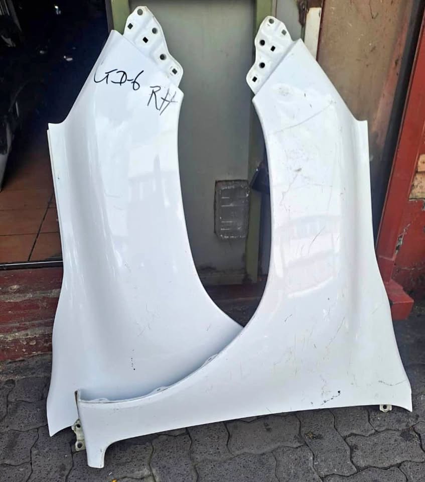 Toyota Hilux GD6 fenders - Private Seller Toyota Hilux GD6 fenders - Private Seller