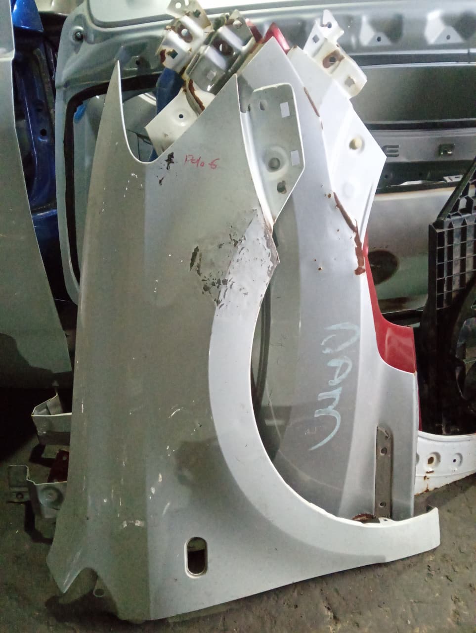 Polo Vivo 2018/Polo 6 Right Fender for Sale - Private Seller Polo Vivo 2018/Polo 6 Right Fender for Sale - Private Seller