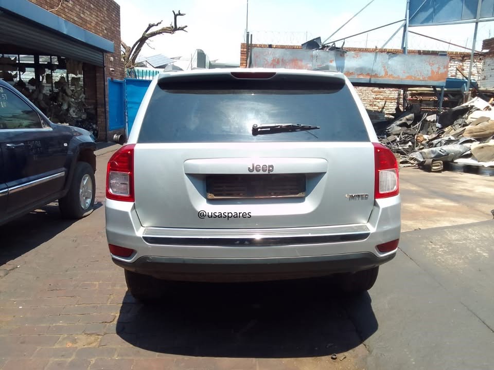 2013 Jeep compass 2.0 manual petrol - Private Seller 2013 Jeep compass 2.0 manual petrol - Private Seller