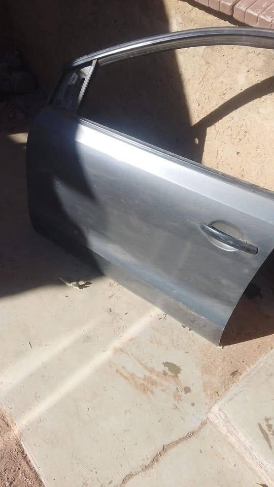 Polo 6 Tailgate