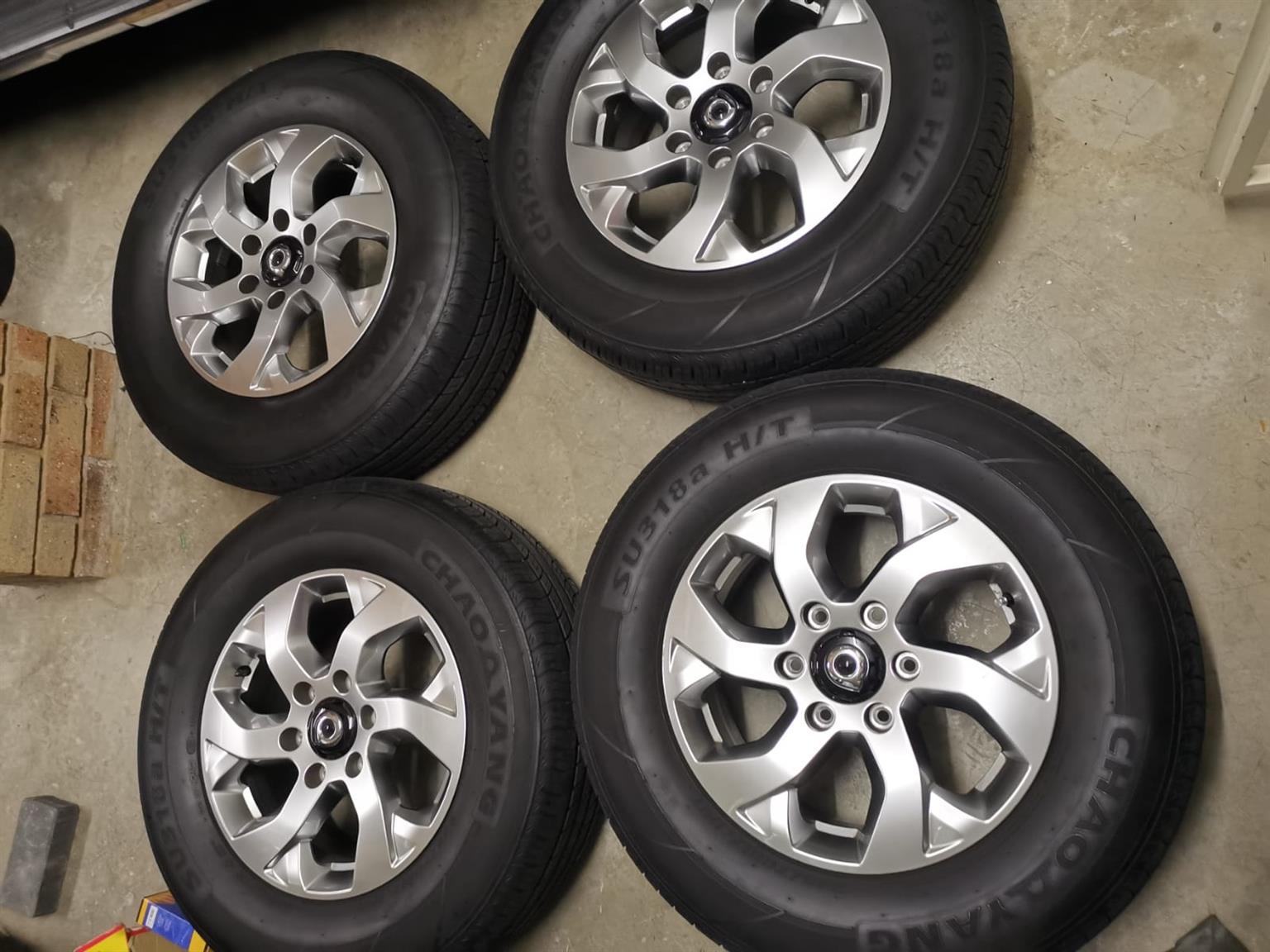 17 inch GWM OEM mags with fairly new tyres set for - Private Seller 17 inch GWM OEM mags with fairly new tyres set for - Private Seller