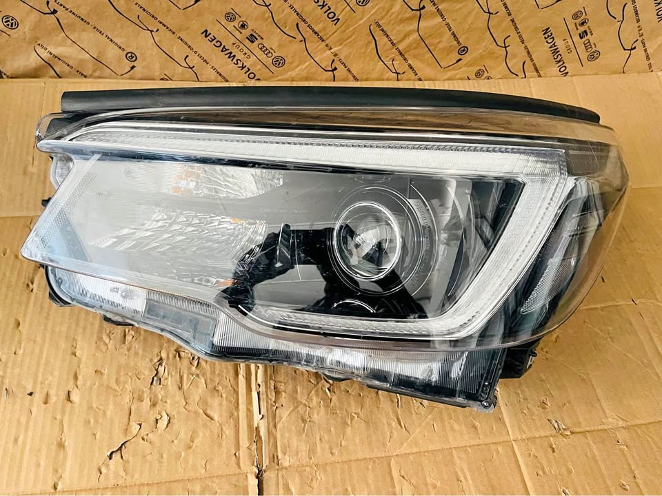 Subaru Forester headlight 2019-21 Subaru Forester headlight 2019-21