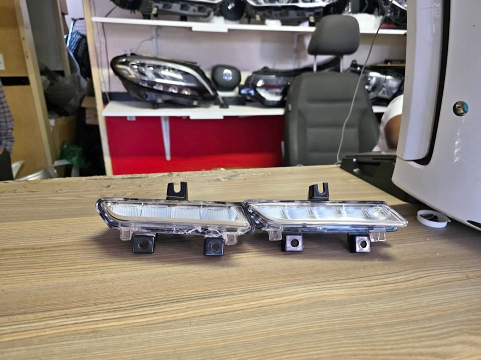 2023 (DRL) RENAULT TRIBER DAY RUNNING LIGHT RIGHTSIDE FOR SALE - Private Seller 2023 (DRL) RENAULT TRIBER DAY RUNNING LIGHT RIGHTSIDE FOR SALE - Private Seller