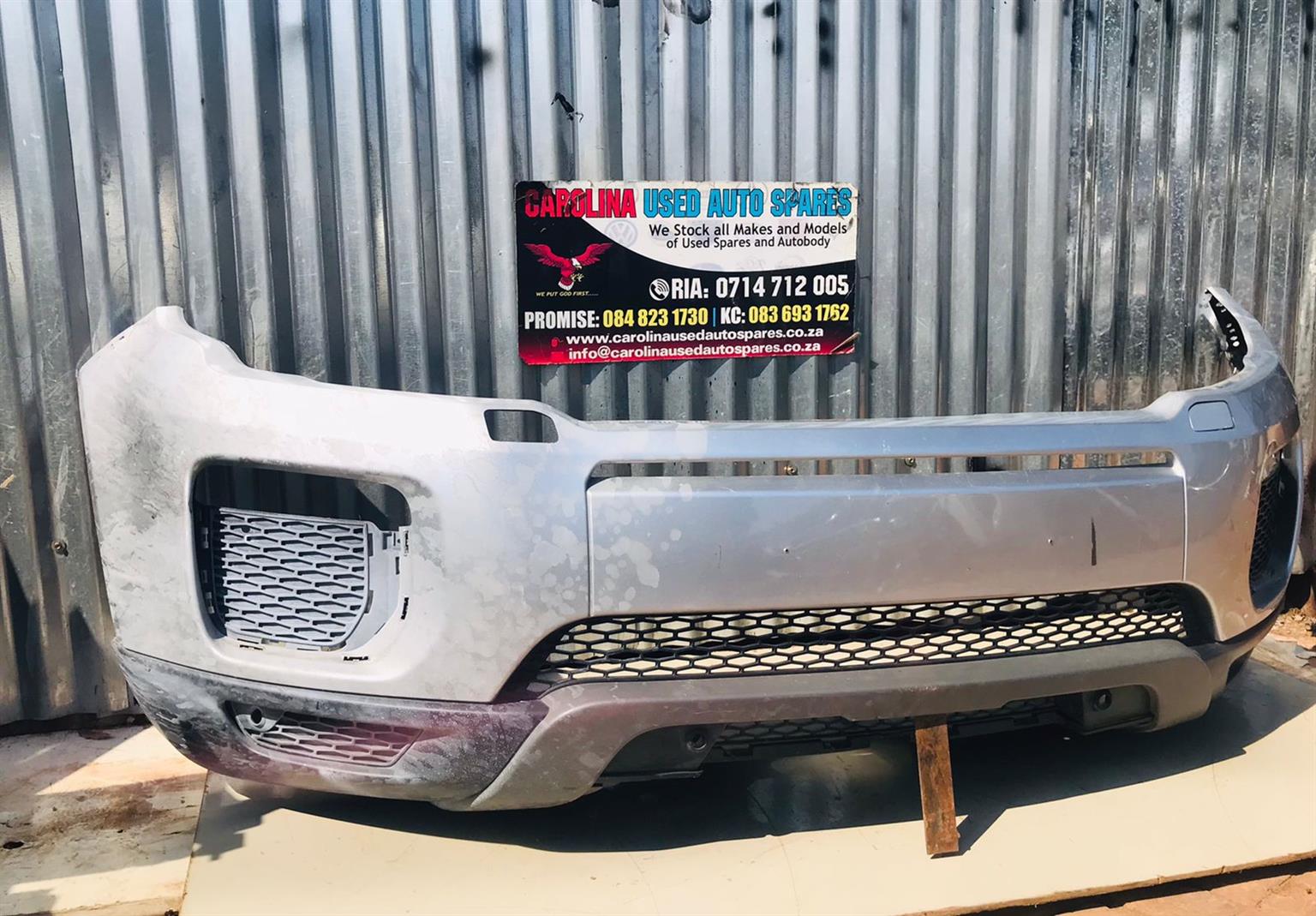 Range Rover Evoque Dynamic complete front bumper - Private Seller Range Rover Evoque Dynamic complete front bumper - Private Seller