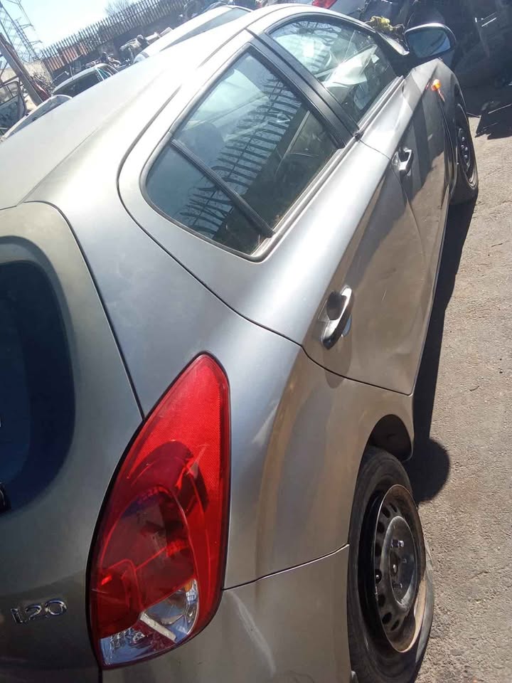 Hyundai i20 Normal 2013 Model stripping for spares