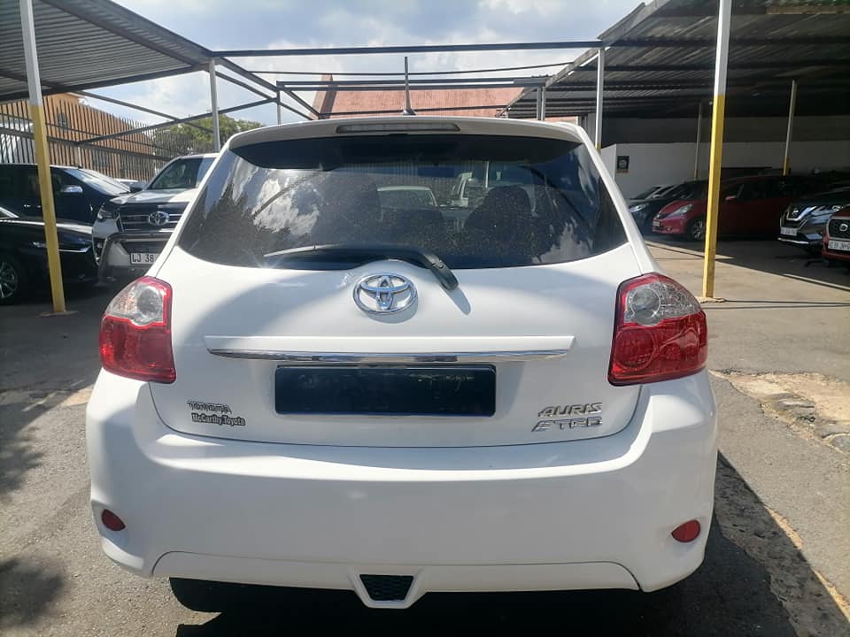 2013 Toyota Auris TRD 1.6 Hatchback with Service books and Spare key