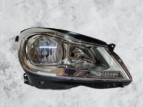Mercedes C class w204 headlights for sale new