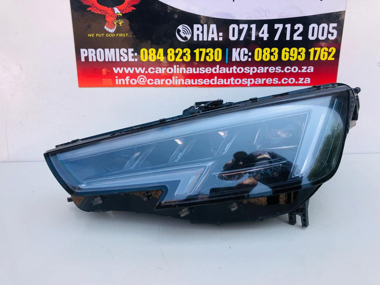 Audi A4/RS4 B9 matrix left side xenon headlight